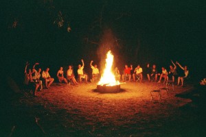 Backpackers enjoying a Kakadu Camping tour
